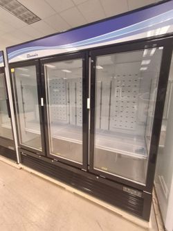 Merchandise refrigerator
