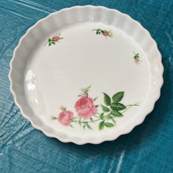 Vintage decorative tort pan porcelain with roses
