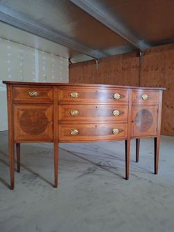 Buffet Classic Buffet $440 FIRM