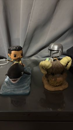 Funko Pop Bundle (starwars and marvel)