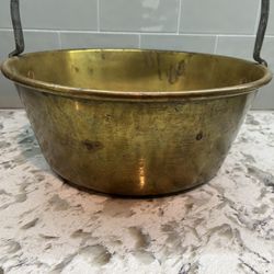 Heavy Duty Antique Cauldron