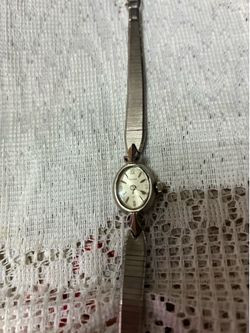 Antique rare Bulova  ladies watch with 21 jewels