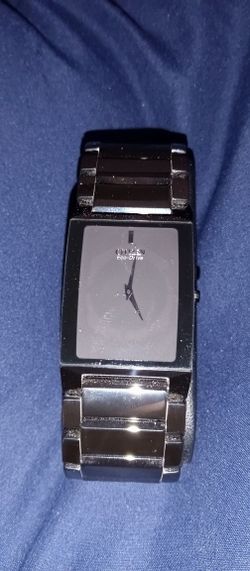 Citizen Eco-Drive world's thinnest light-powered high-tech ceramic watch. The Stiletto Blade boasts a 5.65mm.