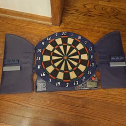 Halex Electronic Dartboard Cabinet game