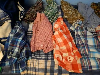 Boys size 4 shirts