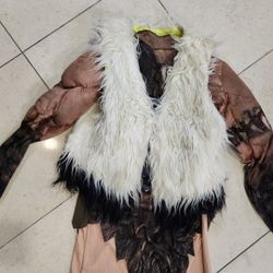 Warcraft Kids Halloween Costume Size 10 Years With Shaggy Barbarian Vest