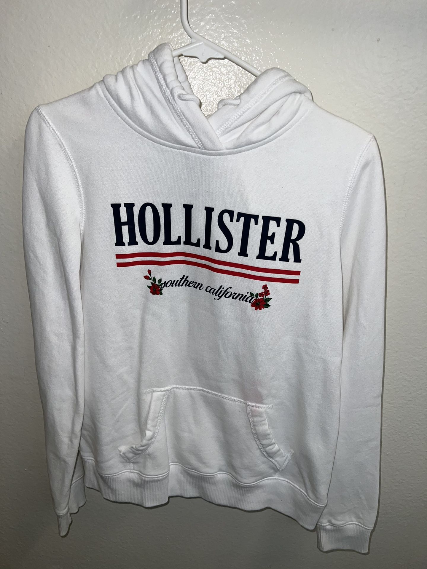 Hollister- White Hoodie 
