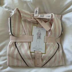 Victoria’s Secret Pajama Set 