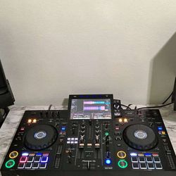 Pioneer-DJ-XDJ-RX3