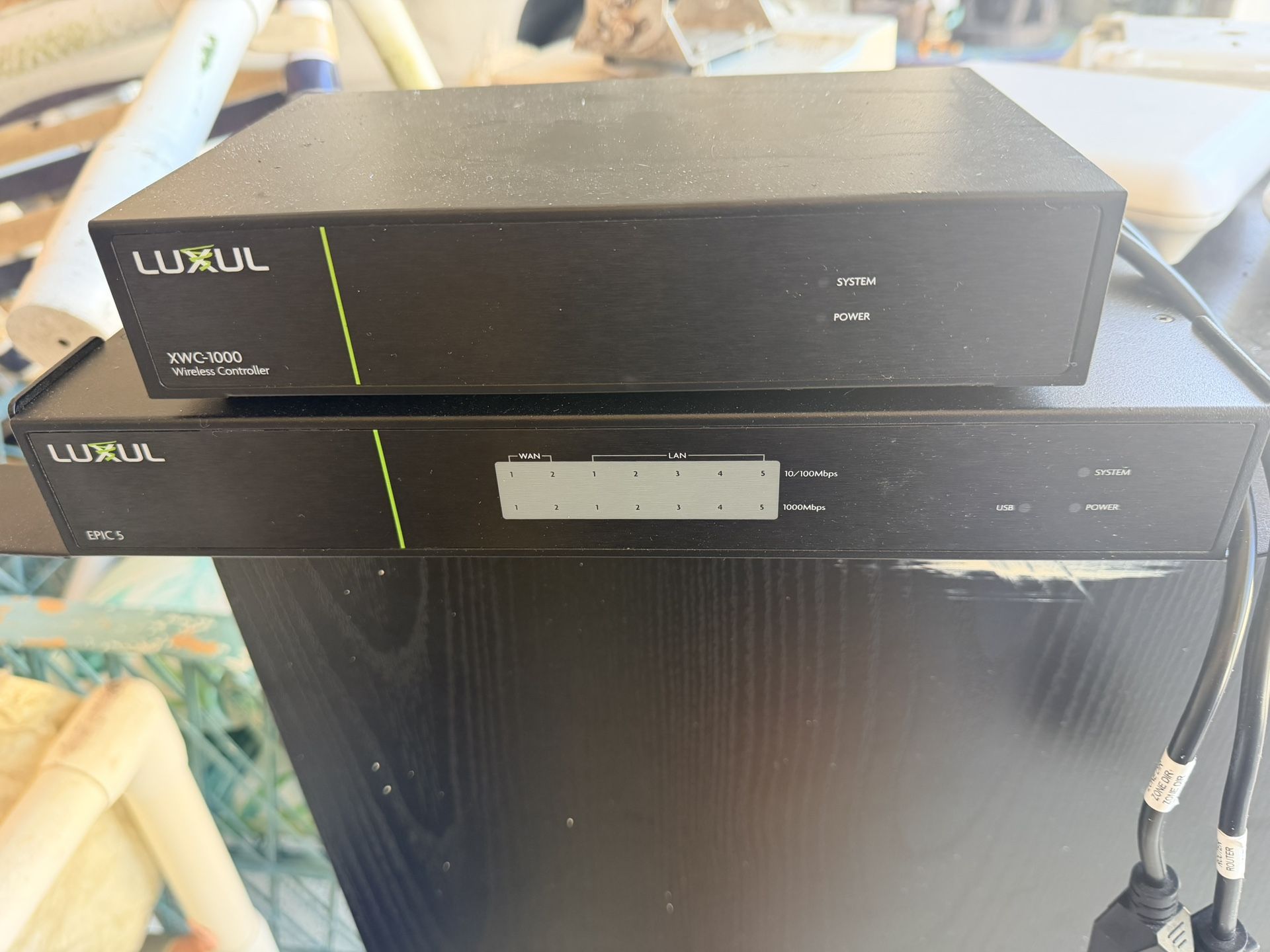 Luxul Epic 5 ABR 5000 High Performance Gigabit Router & XWC 1000 Wireless