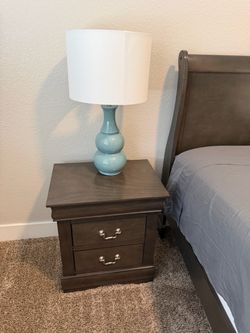 Wooden nightstands (2)
