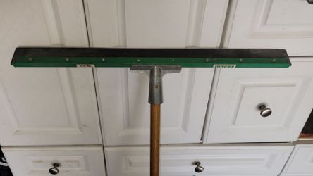 Squeegee
