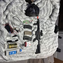 Airsoft Gun And Equipment 