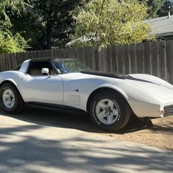 1975 Corvette 