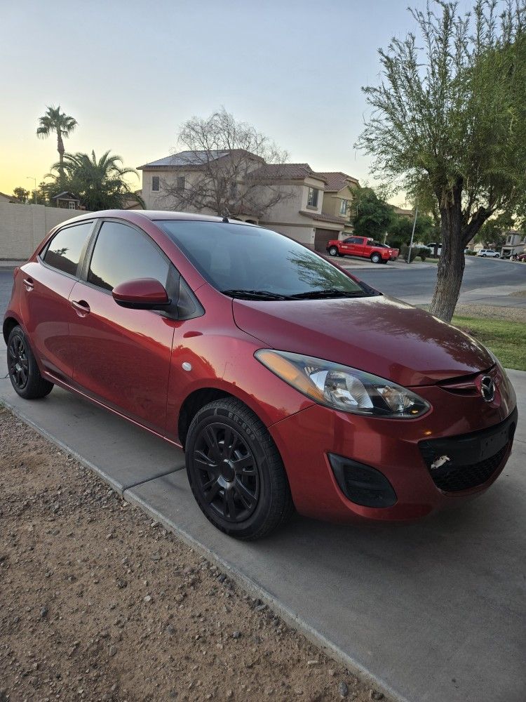 Mazda 2