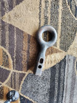 Heavy Duty Cast Iron Eye ring good condition