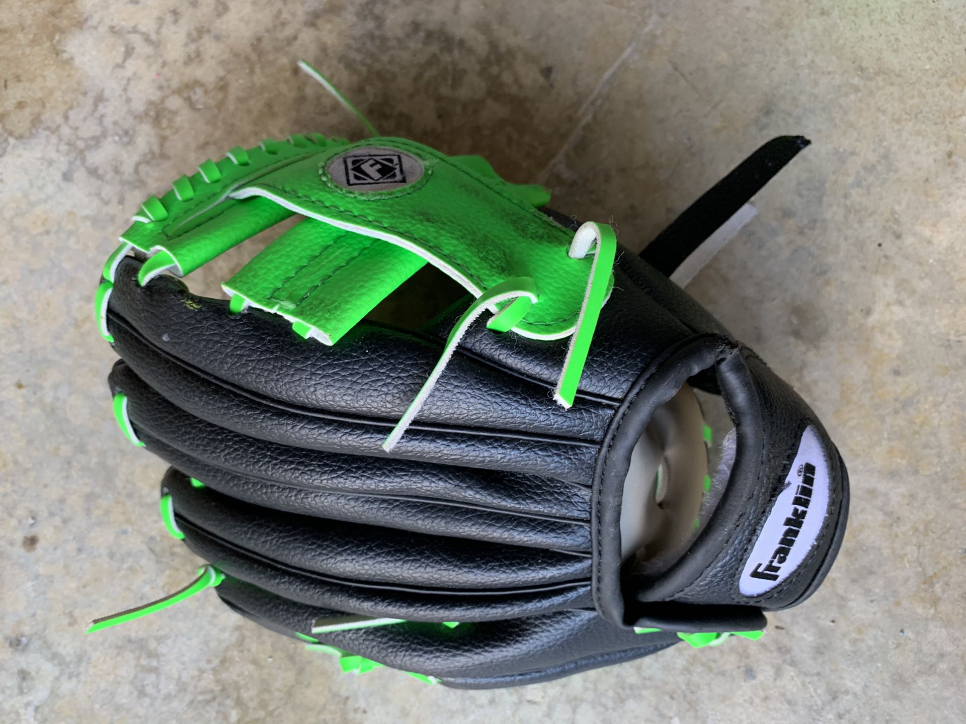 Franklin baseball glove