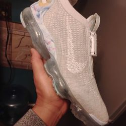 Vapormax Size 10 