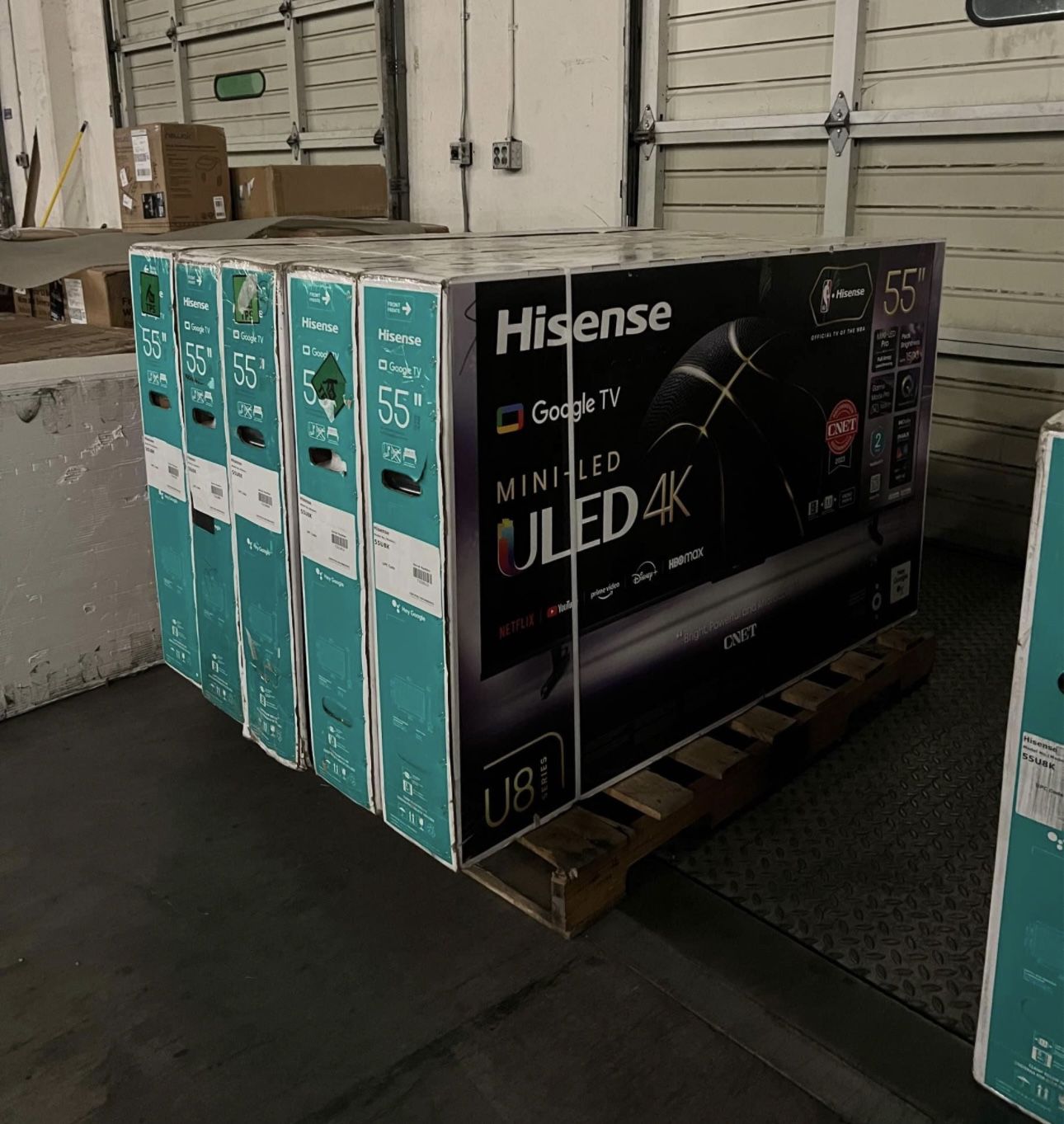 55” Hisense ULED Smart 5K TV Mini LED U8
