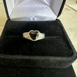 925 Sterling Silver , Black Onyx Heart ❤️ Ring , Size 6.5 , Hallmarked In Photos 
