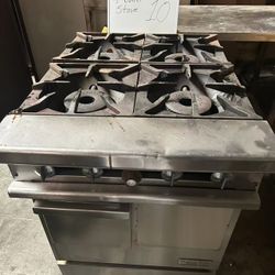 4 Burners Commercial Kitchen Stove With Oven