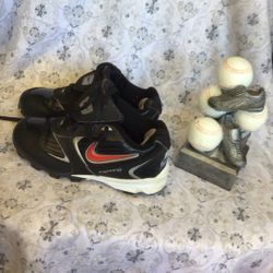 Nike Expand Kids Baseball Cleats Size 12C
