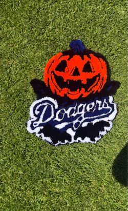 🎃⚾ Dodgers Halloween Tufted Rug | Handmade Pumpkin Decor