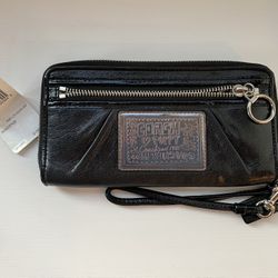 Coach Wristlet Wallet 
