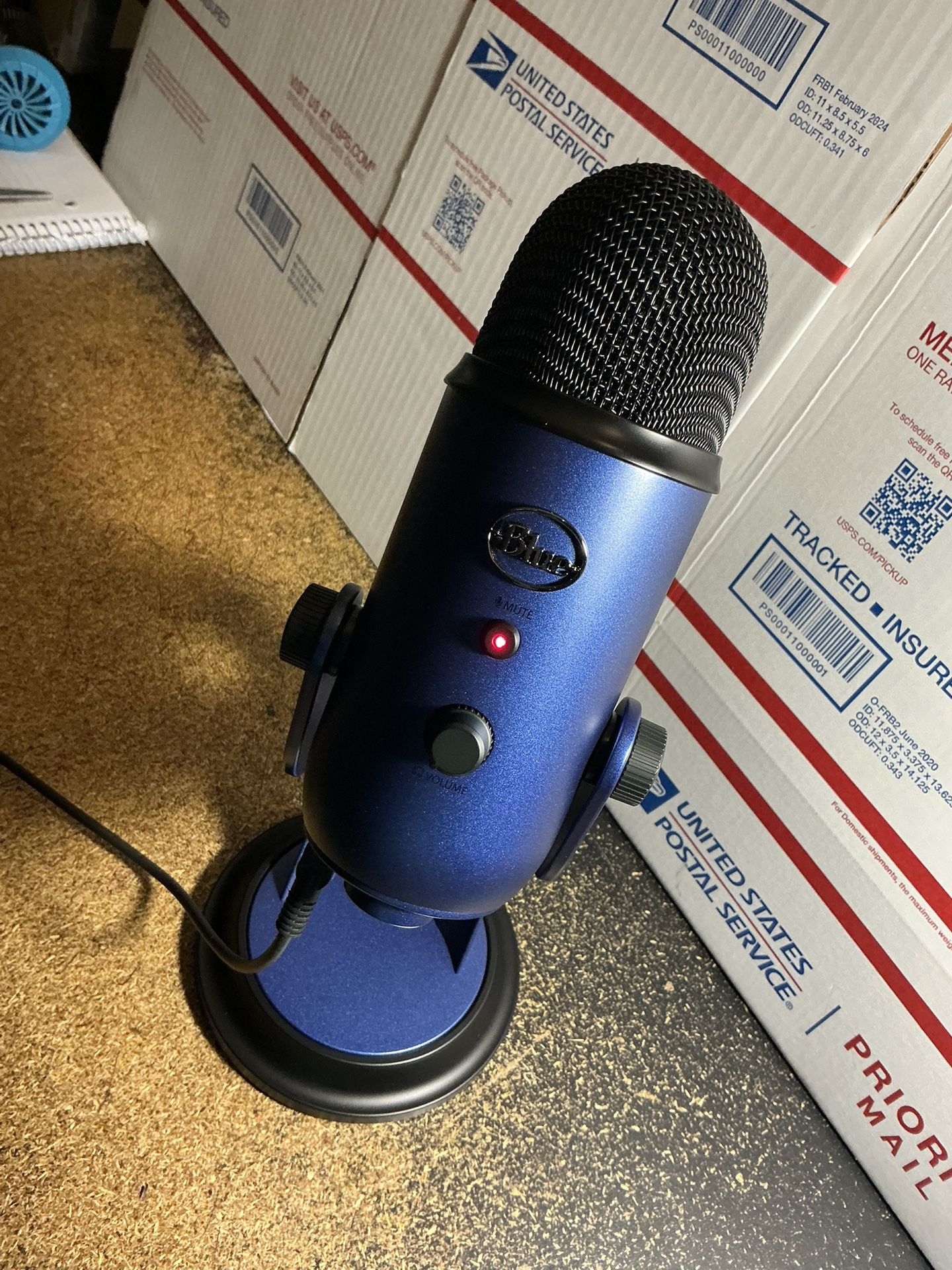 Microphone