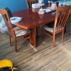 dinning table
