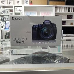Canon EOS 5D Mark IV 