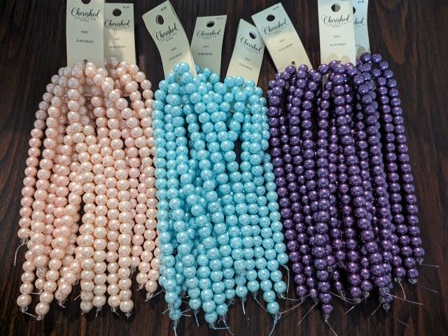 Pearl Shaped Glass Beads 
