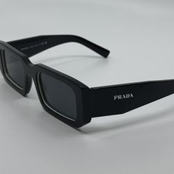 PRADA PR06YS Sunglasses Black