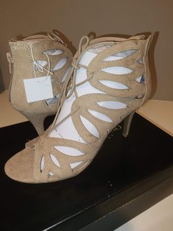 Women's Heels - Size 11