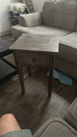 End table