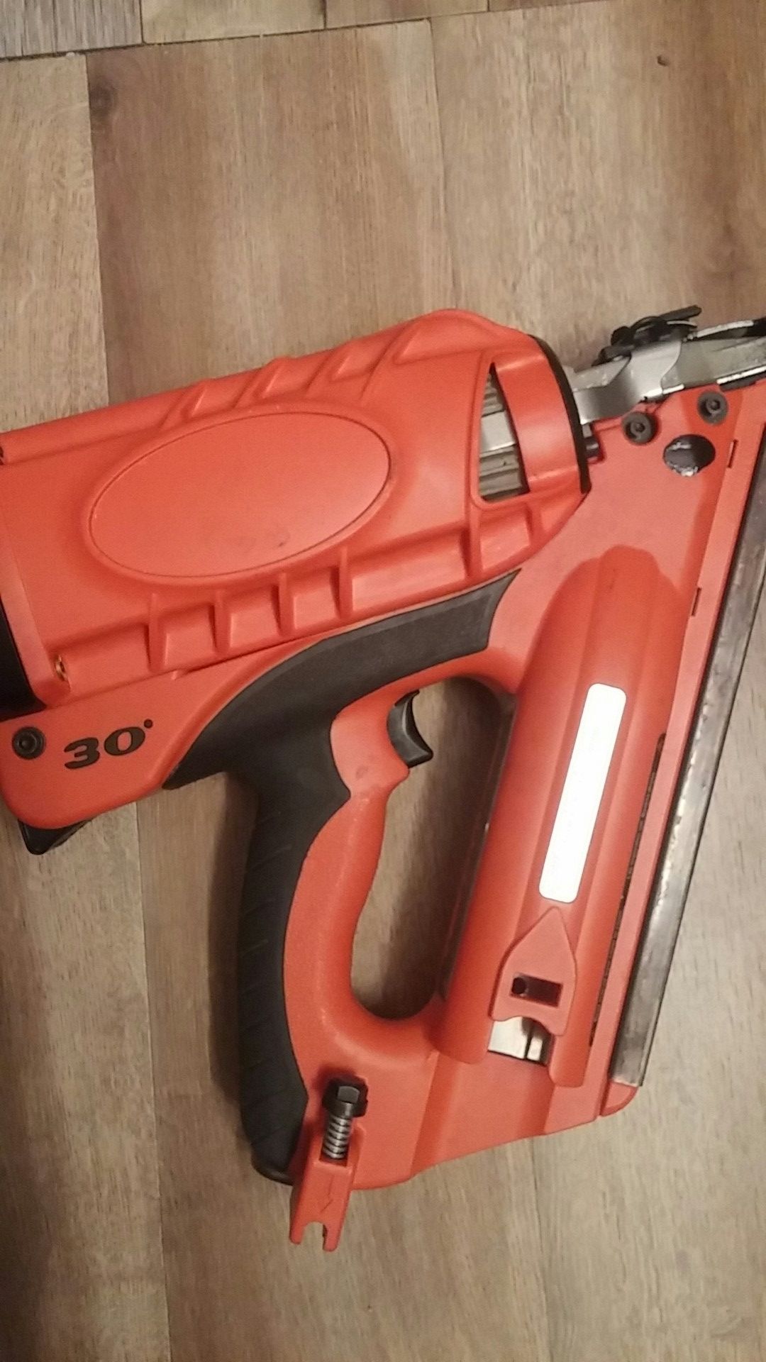 PASLODE NAIL GUN TOOL