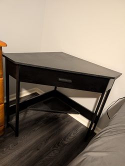 ODK Corner Desk (Black) Dimensions 28.3"D x 28.3"W x 30"H