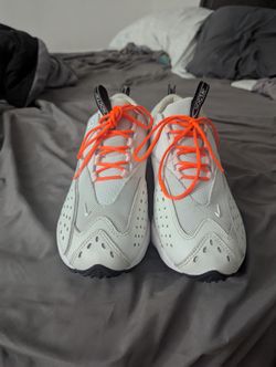 Nike Air Noctas Size 8.5