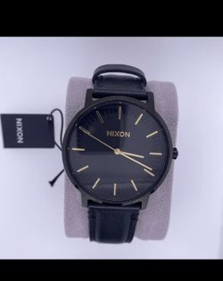 Nixon Porter Leather A1058 50m Water Resistant Men’s Watch