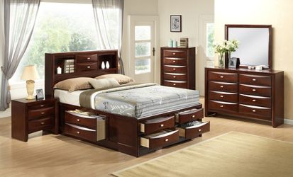 Brown 5 Piece Storage Platform Bedroom Set -Queen or King (NO CREDIT CHECK FINANCING AVAILABLE)
