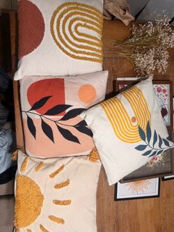 Decorative pillows