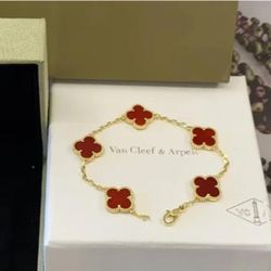 Van Cleef & Arpels bracelet