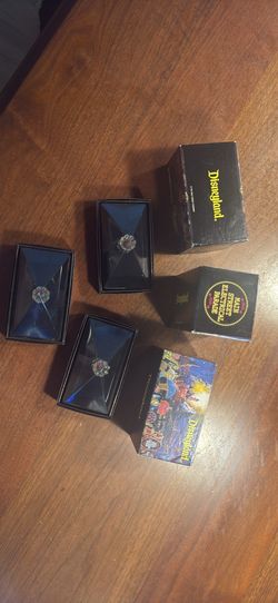 Authentic 1996 Disneyland Main Street Electrical Parade (MSEP) souvenir light bulbs