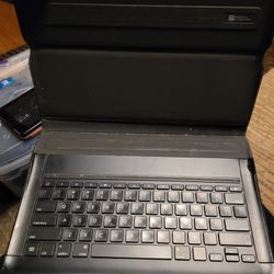 Logitech Keyboard Case