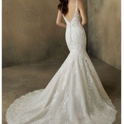 Beautiful Wedding Dress For Sale $550 OBO