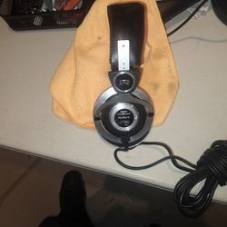 Vintage NUMARK STUDIO HEADPHONES CIRCA 1974.