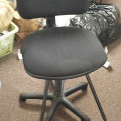 Desk chair