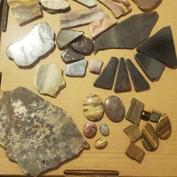 cut and polished stones for jewelry and art