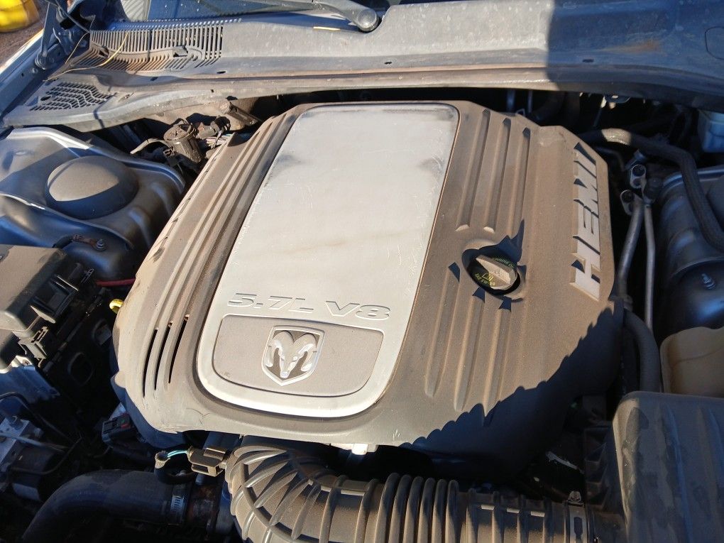 Hemi Rt 5.7 V8 Motor And Transmission 2013 Dodge Charge