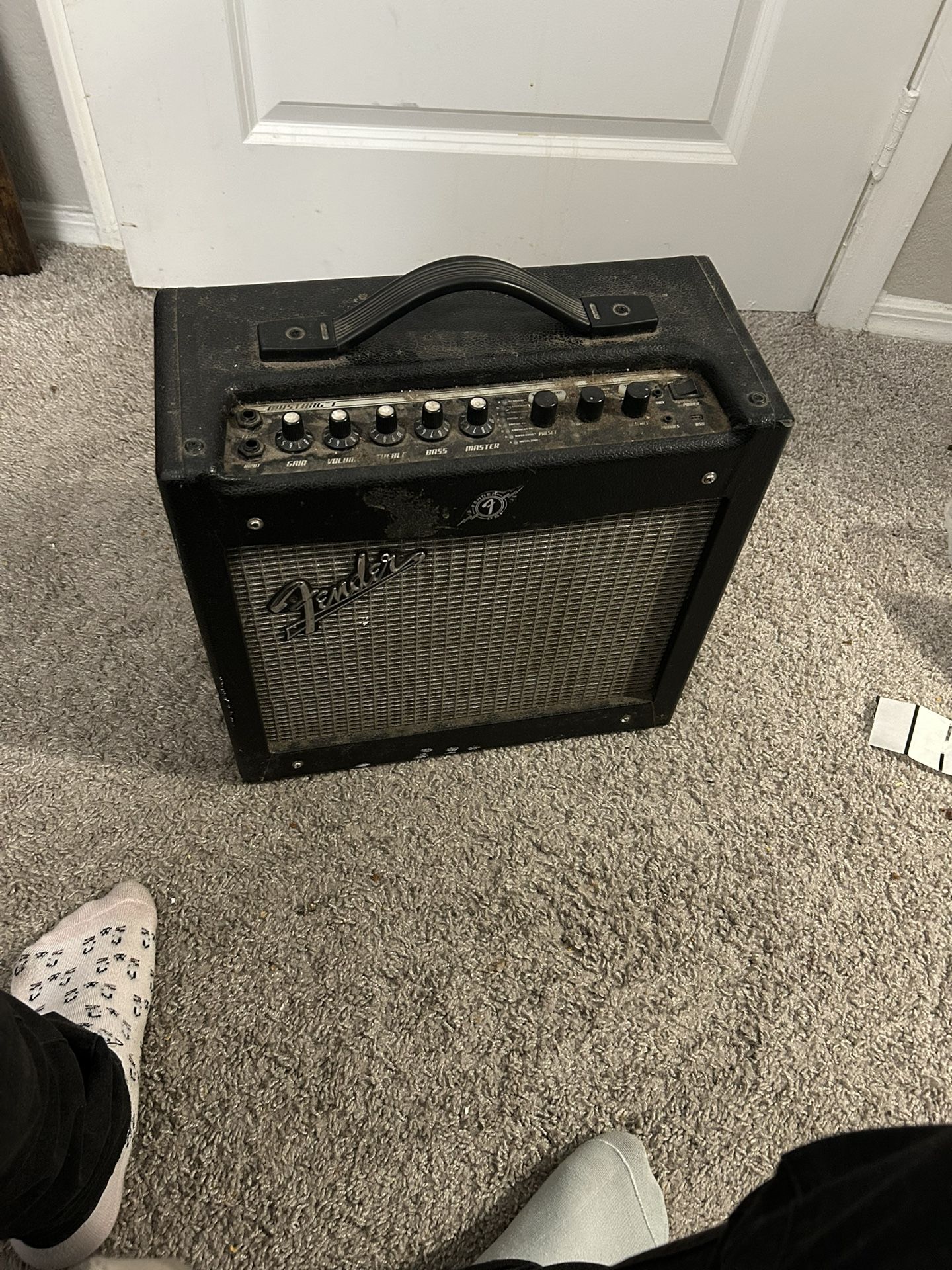 Fender Mustang 1 20amp Guitar